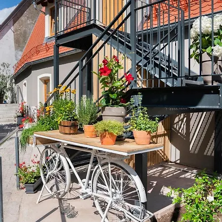 Apartment Homerie *